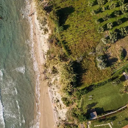 Villa Beachfront Meliti *