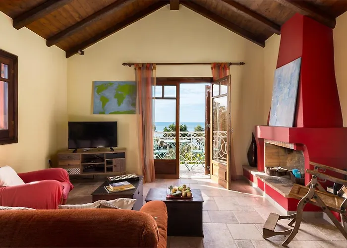 Beachfront Meliti Villa *