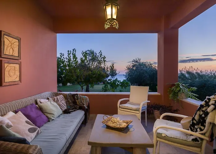 Villa Beachfront Meliti