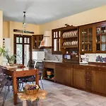 Beachfront Meliti Βίλα