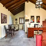 Βίλα Beachfront Meliti *
